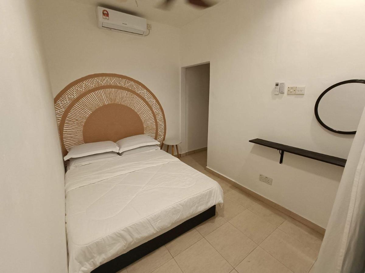 Homestay Laman Nuri, Kota Damansara Petaling Jaya Exteriör bild